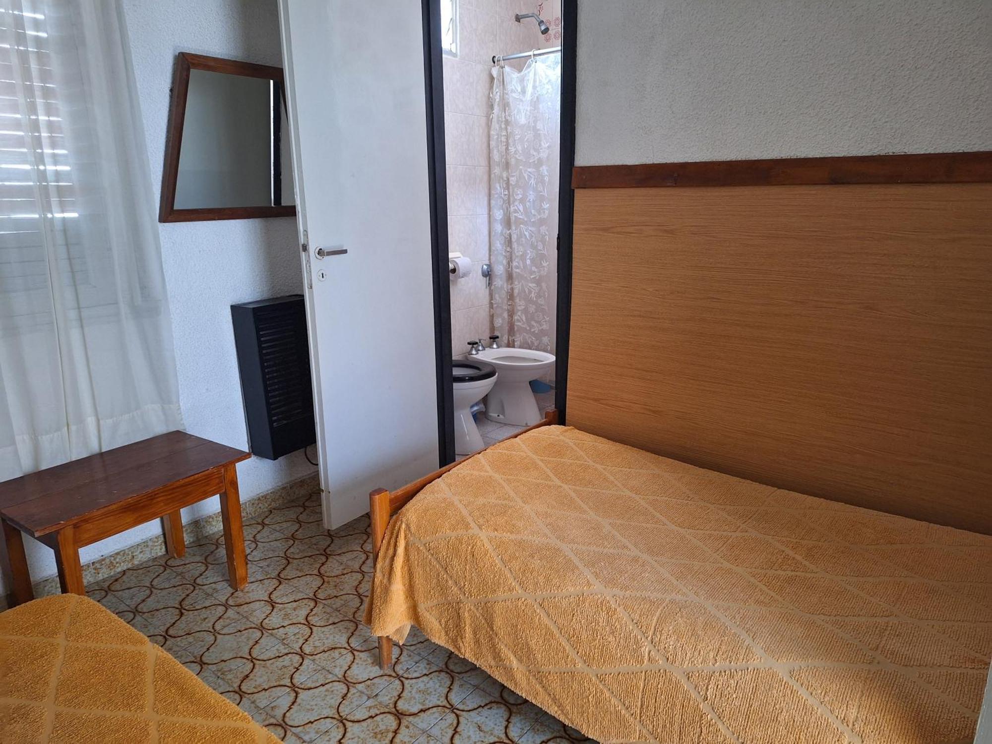 Hotel Violetas 2*